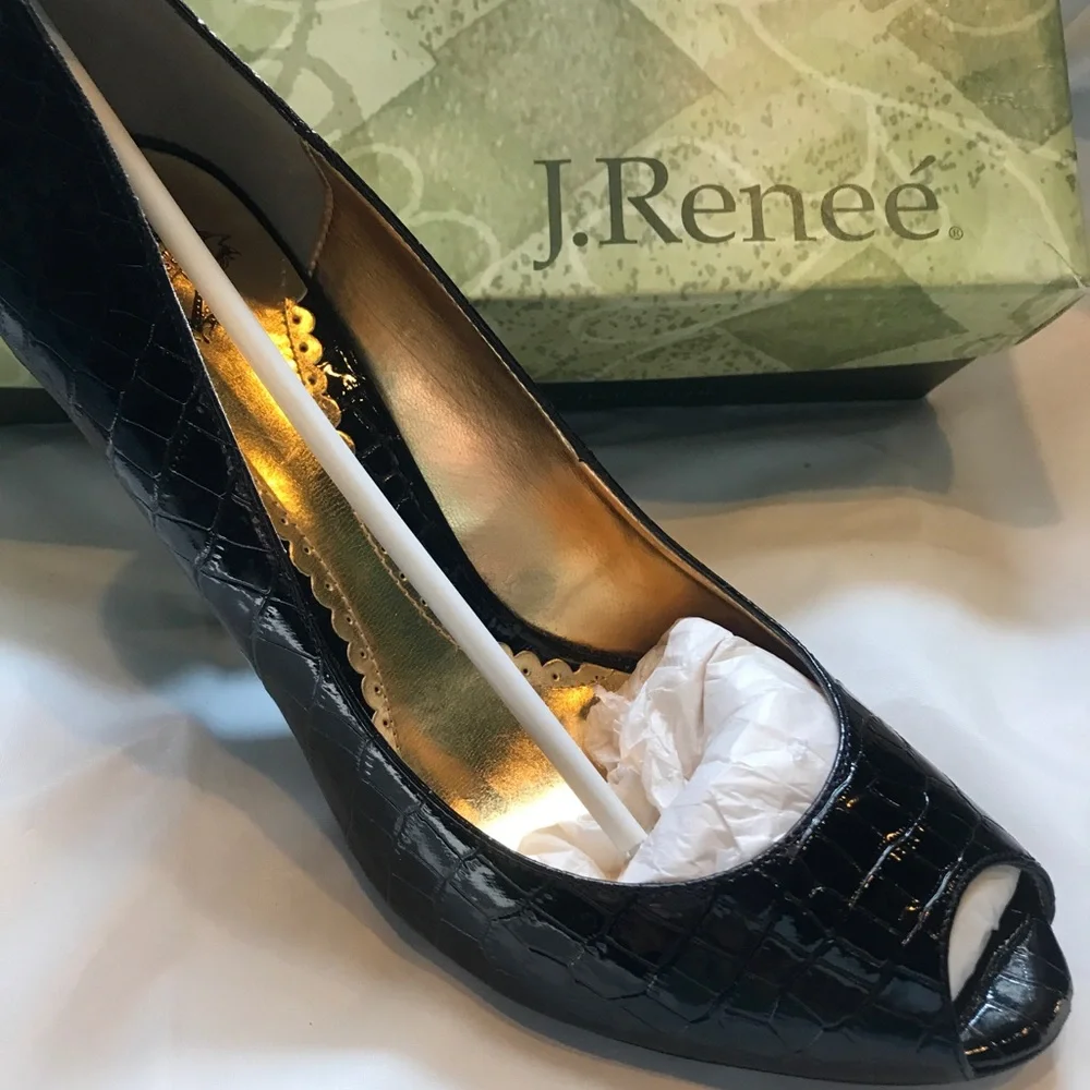 J.Renee Classic Black Croc-Embossed Peep-Toe Pump NIB 8.5